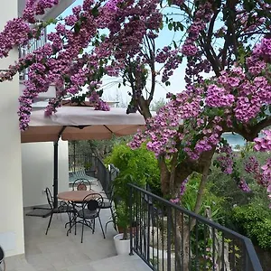 https://casa-gaia-lerici.hotelitalianriviera.com