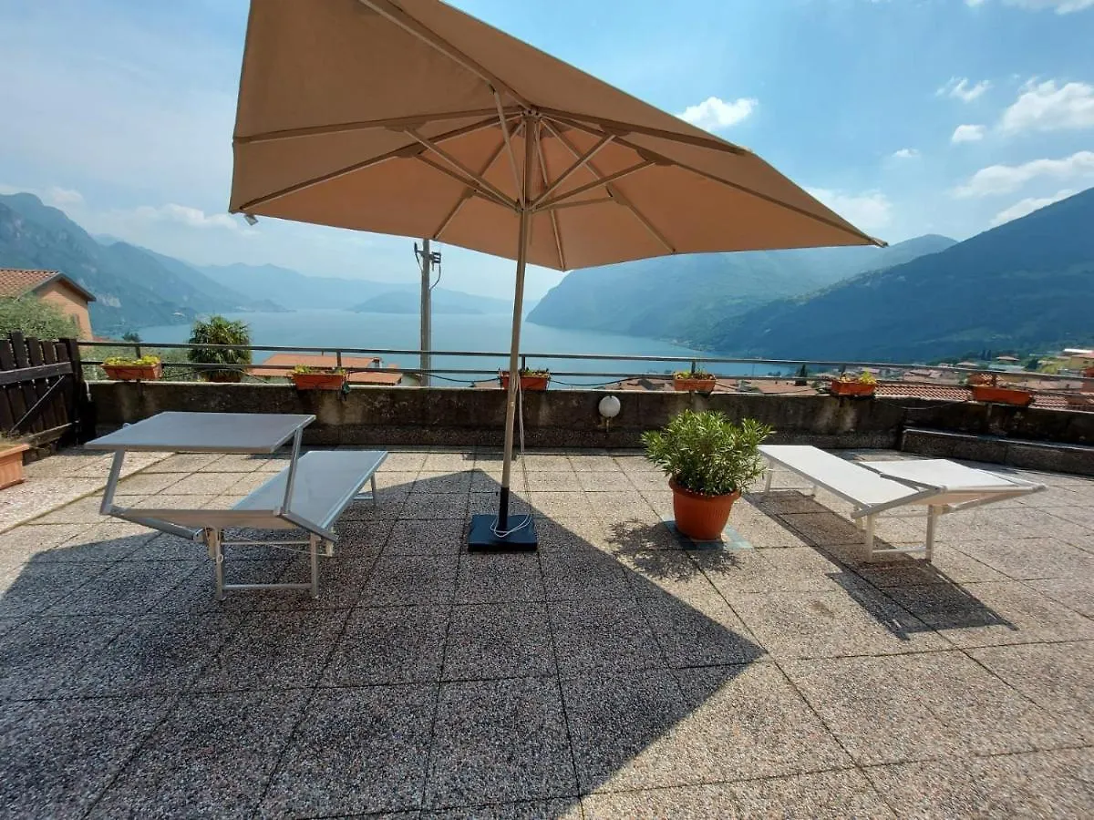 Villa Renata Riva di Solto Italia